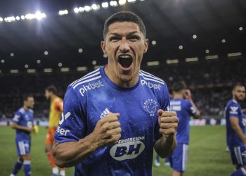 Luvannor no Vasco Agente confirma negociação