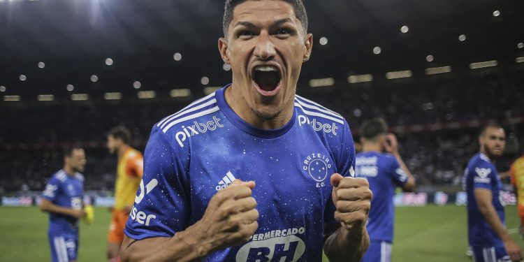 Luvannor no Vasco Agente confirma negociação