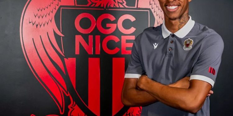 Nice aceita proposta do Vasco, e Robson Bambu está perto de fechar