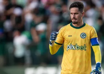 Qual é a chance de Tadeu ser contratado pelo Vasco