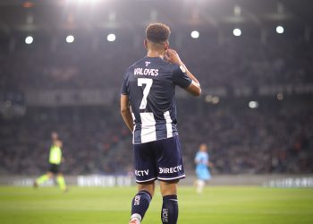 Vasco faz proposta por atacante colombiano do Talleres-ARG