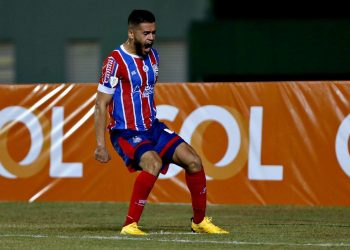 Vasco avança por Patrick de Lucca, jogador está em fim de contrato com o Bahia e pode pintar na Colina