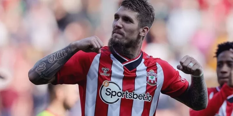 Pai de Lyanco abre o jogo sobre proposta do Vasco