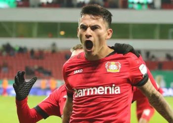 Vasco negocia com Charles Aránguiz para o meio do ano, diz jornalista