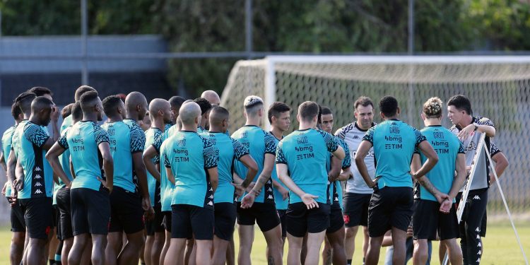 Vasco anuncia nova parceria para o futebol profissional e base