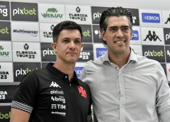 Barbieri entra em ação por joia, e Vasco tenta tirar jogador de time paulista