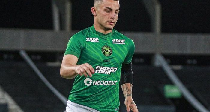 Coritiba compra volante Bruno Gomes e Vasco recebe 50% do valor