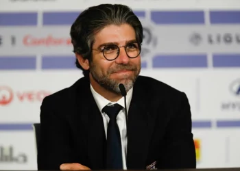 Juninho Pernambucano surpreende e indica dois jogadores para o Vasco