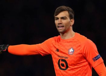 Léo Jardim está perto do Vasco, diz jornalista