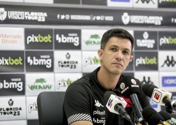 Barbieri projeta quando o Vasco deve ficar “mais pronto”