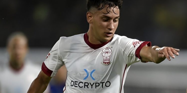 Presidente do Huracán abre o jogo sobre Santiago Hezze no Vasco