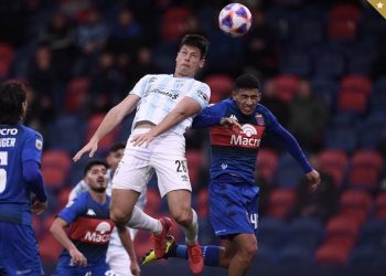 Vasco acerta a contratação do zagueiro Manuel Capasso