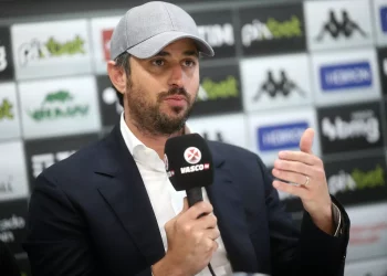 Vasco faz proposta por camisa 10 sul-americano