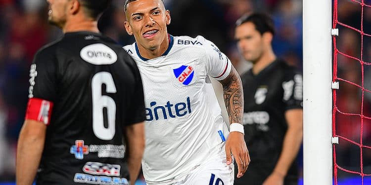 Franco Fagúndez abre o jogo e fala sobre possibilidade de jogar no Vasco