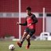 EXCLUSIVO! Vasco faz sondagem por zagueiro do Independiente
