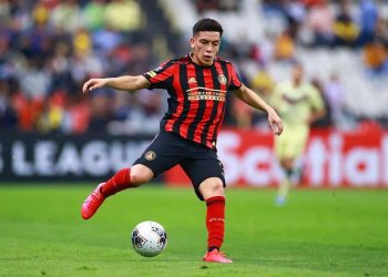 Vasco tem interesse em jogador que destruiu o Flamengo no Maracanã