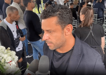 "Ele era inalcançável", diz ex-atacante Fred sobre Roberto Dinamite