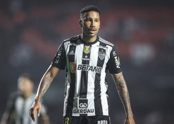 EXCLUSIVO: Vasco fecha contratação de Jair, do Atlético-MG