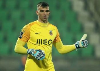 EXCLUSIVO! Léo Jardim é o novo goleiro do Vasco