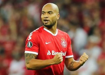 Notícia ruim envolvendo Rodrigo Moledo no Vasco