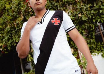 Novidade! Vasco fecha parceira e lança coleção especial para a venda no exterior