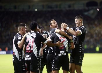 Confira os melhores momentos de Vasco 4 x 1 Boavista
