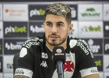 Carrasco, Pedro Raul reencontra o Botafogo