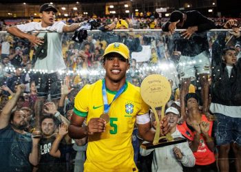 Chelsea dá ok para o Vasco por Andrey