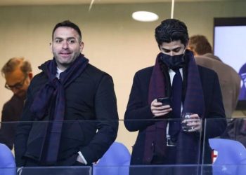 Clube da 777, dona do Vasco, perde ponto por não pagar o imposto de renda no prazo