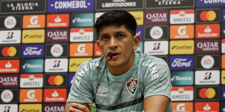 Ex-Vasco, Germán Cano diz que clássico é tratado como uma final para o Fluminense