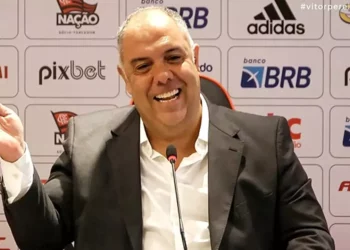 Marcos Braz entra em contato e Flamengo pode furar o olho do Vasco por jogador