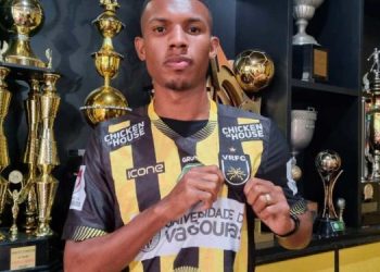 Lelê abre o jogo e explica motivo de ter recusado proposta do Vasco