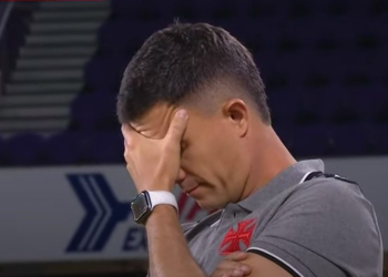 Vasco é surpreendido e perde jogador titular por lesão