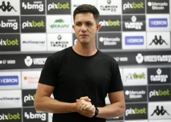 "É um clássico gigantesco" Barbieri fala sobre jogo contra o Flamengo