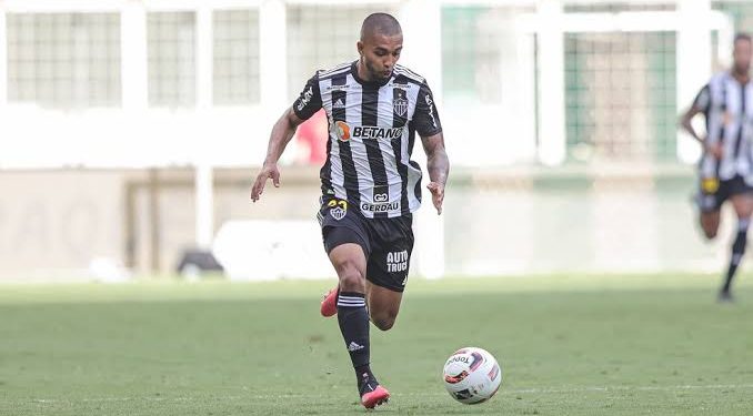 Ofensivo ou defensivo? Conheça Paulo Henrique, possível novo reforço do Vasco