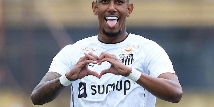 Saiba como joga Rwan Seco, novo reforço do Vasco