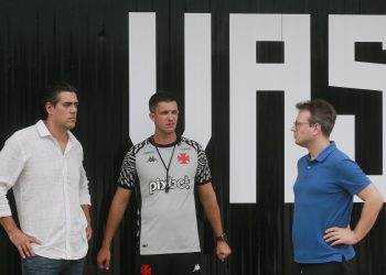 Confira quantos reforços o Vasco quer contratar até o Brasileirão