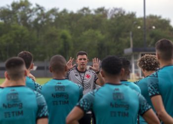 Confira a provável escalação do Vasco contra o Bangu