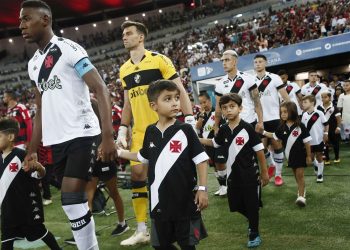 Vasco x ABC: Barbieri pode poupar 3 jogadores importantes; confira