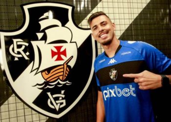 Corinthians fica preocupado com situação de Ivan no Vasco