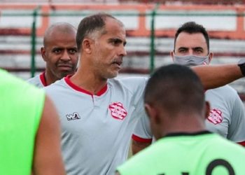 Felipe Maestro sonha em treinar o Vasco