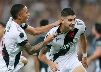 O Vasco da Gama está escalado para enfrentar o Flamengo neste domingo