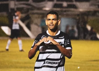 Remanescente de 2020, jogador do ABC quer revanche com o Vasco