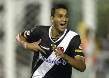 Souza dá entender que pode voltar ao Vasco em breve