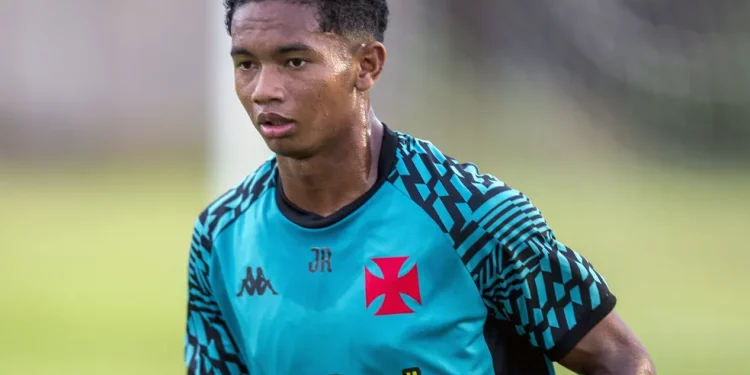 Viu isso? Cria do Vasco começa a seguir o Botafogo e repercute na torcida rival