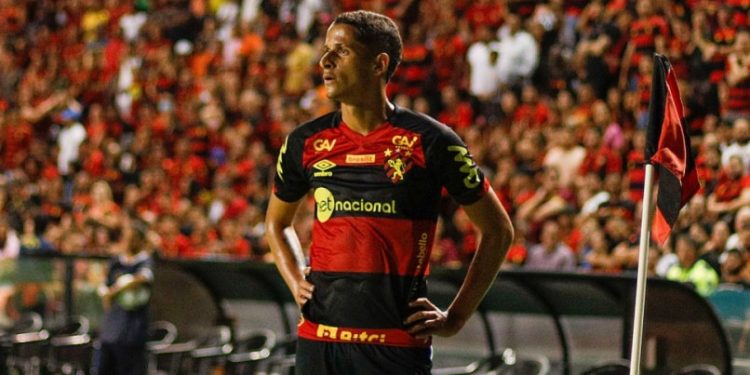 Vasco tenta Luciano Juba, mas Sport dificulta saída