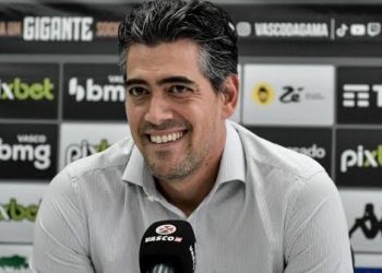 Bracks recebe notícia muito positiva e Vasco vai atacar o Mercado