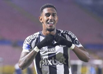 Conheça Rwan Seco, novo atacante do Vasco