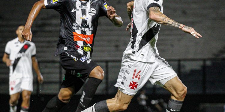 Vasco marca novo jogo-treino; confira adversário e data