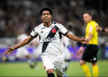 Andrey Santos, do Vasco, desbanca outras joias do país em gols